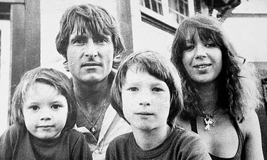 Family 1977